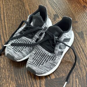 Adidas Swift Run Toddler Sneakers (unisex) Size 10